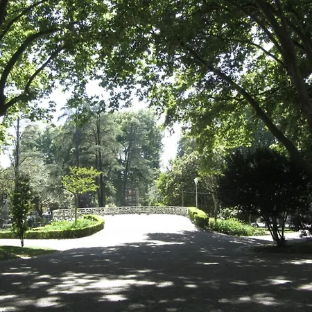 With Private Garden Apartman