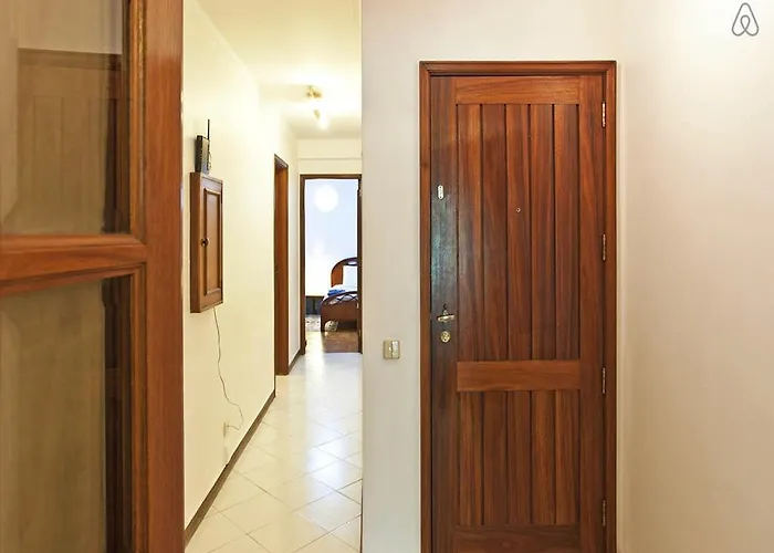 Apartment With Private Garden *