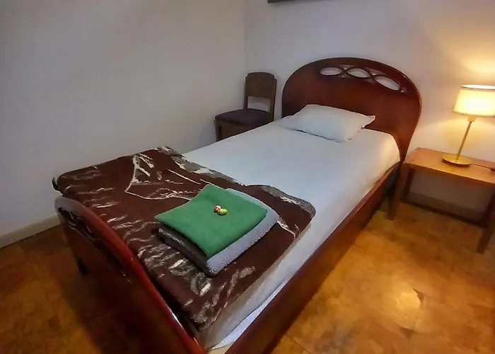 With Private Garden Oporto